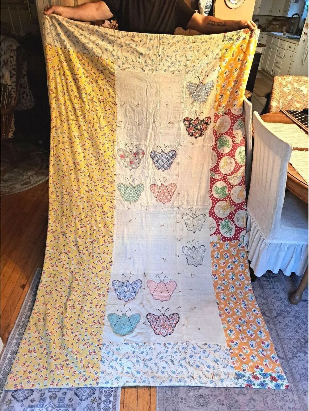 Vintage Handmade Butterfly Applique and Embroidery Feed-Sack Quilt 54
